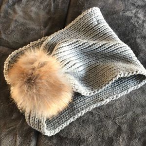 Infinity scarf w/fur puff.